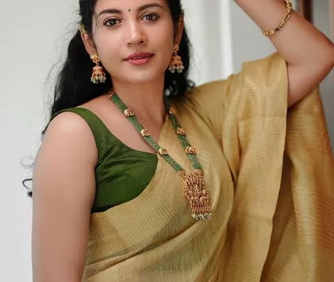 Shivada Biography: Husband, Age, Net Worth, Parents, Movies & TV Shows, Awards