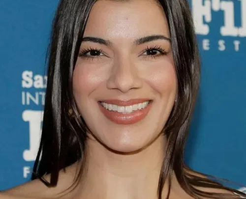 Nashla Bogaert Biography: Husband, Age, Net Worth, Parents, Movies & TV Shows, Awards