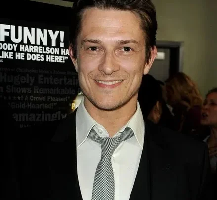 Peter Stebbings Biography: Wife, Age, Kids, Height, Net Worth, Parents, Movies & TV Shows