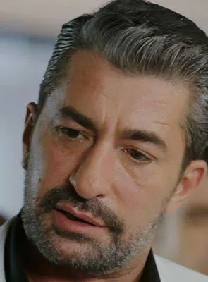 Erkan Petekkaya Biography: Wife, Age, Height, Net Worth, Kids, Parents, Siblings, Instagram, Awards, TV Shows, Twitter