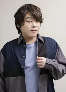 Yoshitsugu Matsuoka - Biography