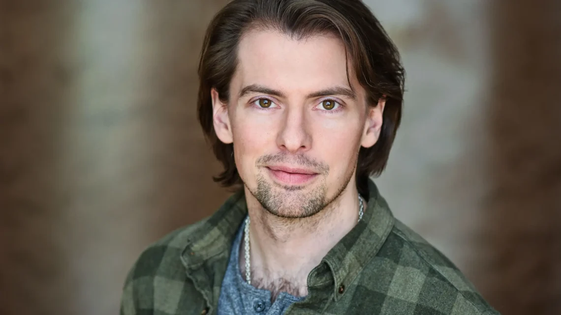 Ephraim Ellis Biography: Age, Height, Net Worth, Parents, Movies & TV Shows, Career