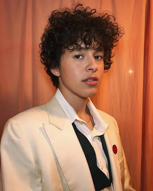 Naomi McPherson Biography: Age, Height, Net Worth, Bandmates, Albums, Wiki, Instagram, Partner