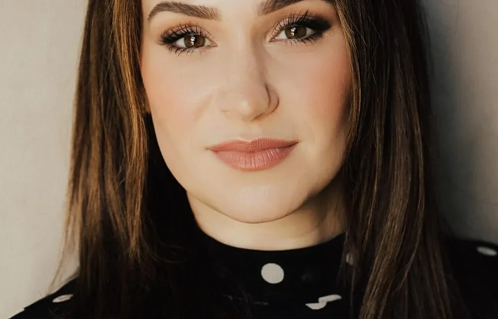 Danielle Judovits Biography: Husband, Age, Height, Net Worth, Voice, Kids, Movies, Career, Awards
