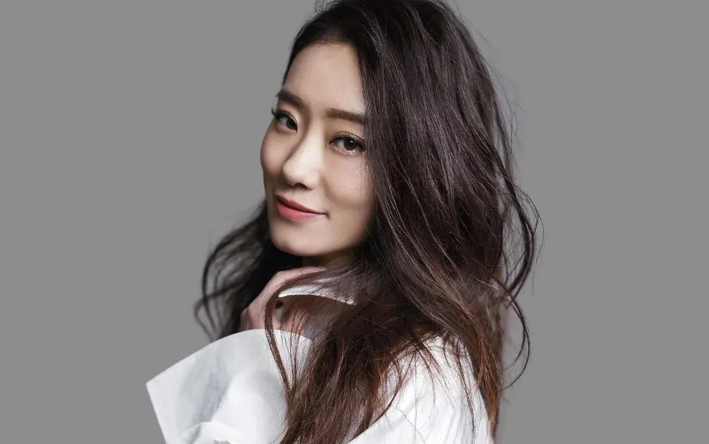 Zhang Xiaofei Biography: Age, Net Worth, Height, Parents, Awards, Instagram, Partner, Movies, Wiki