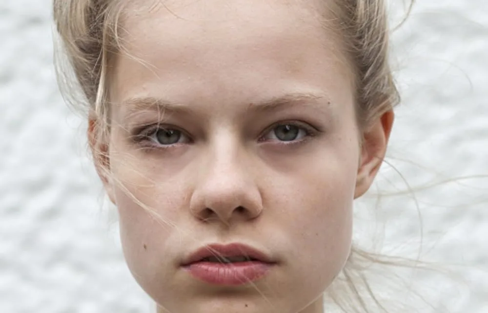 Emma Bading Biography: Age, Height, Net Worth, Parents, Awards, Partner, Career, Movies