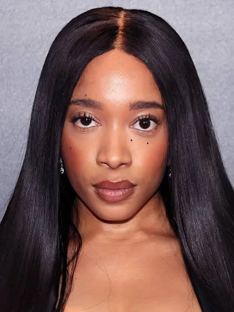 Nathanya Alexander - Biography