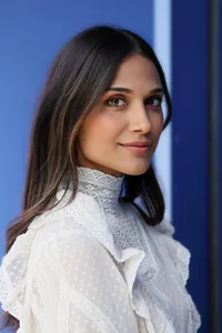 Melanie Chandra - Biography