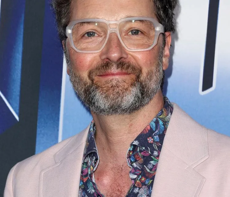 Chris Addison Biography: Net Worth, Wife, Children, Height, Age, Parents, Awards, Movies & TV Shows