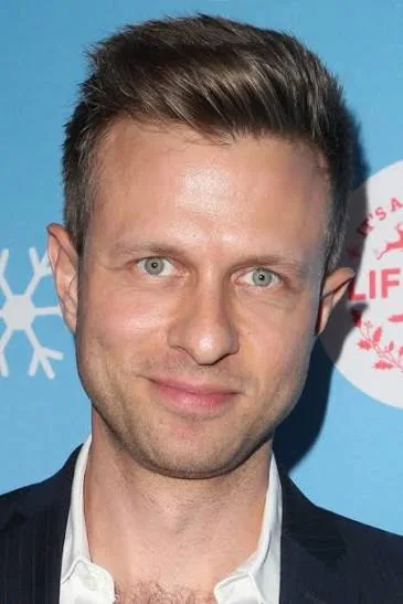 Jamie Spilchuk Biography: Height, Net Worth, Movies, Parents, Age, Girlfriend, Awards, TV Shows, Voice Roles