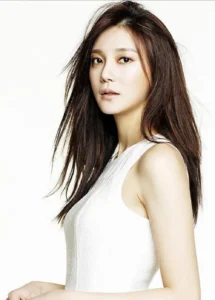 Cha Ye-ryun - Biography