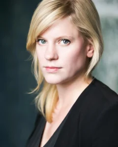 Jennifer Armour - Biography