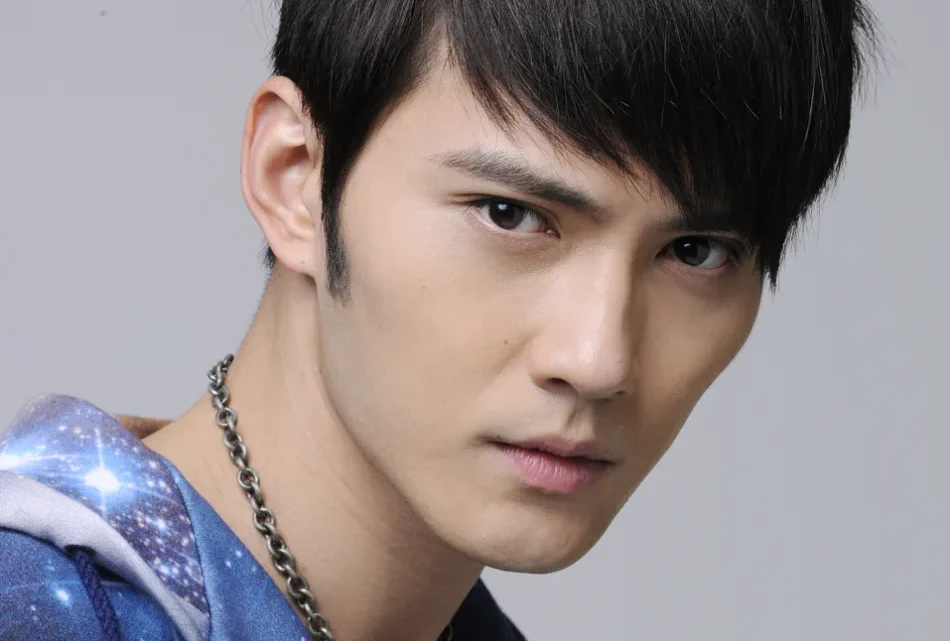 Jeremy Tsui Biography: Age, Height, Net Worth, Parents, Movies & TV Shows, Career, Partner