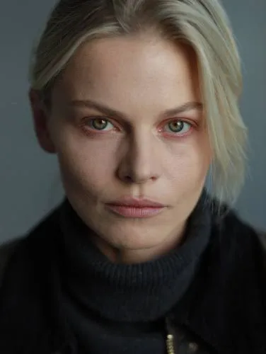 Anastasiya Stezhko Biography: Education, Husband, Age, Kids, Height, Net Worth, Movies, Parents, Instagram