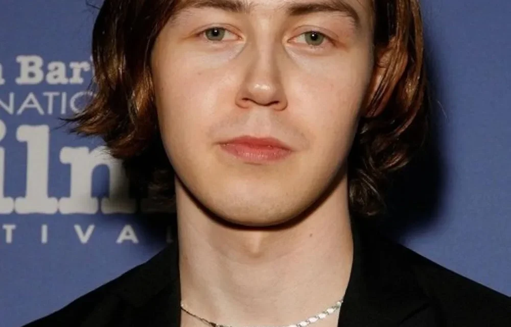 Arthur Hakalahti Biography: Age, Height, Net Worth, Movies & TV Shows, Spouse, Career