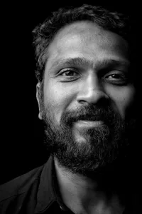 Vetrimaaran - Biography