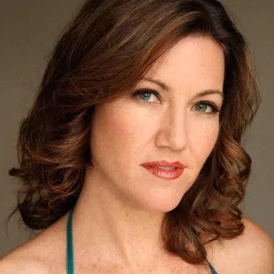 Melissa Disney Biography: Net Worth, Parents, Age, Kids, Awards, Height, Movies & TV Shows, Husband, Songs, Twitter