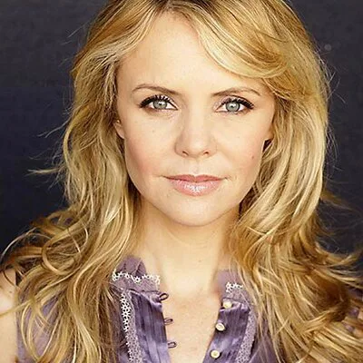 Sarah Aldrich - Biography