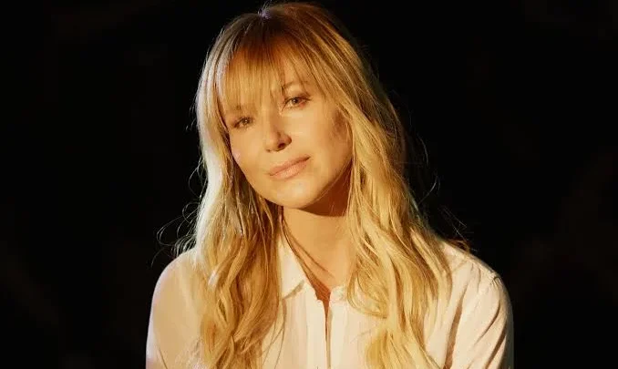 Jewel Biography: Children, Age, Net Worth, Instagram, Boyfriend, Height, Wiki, Parents, Siblings