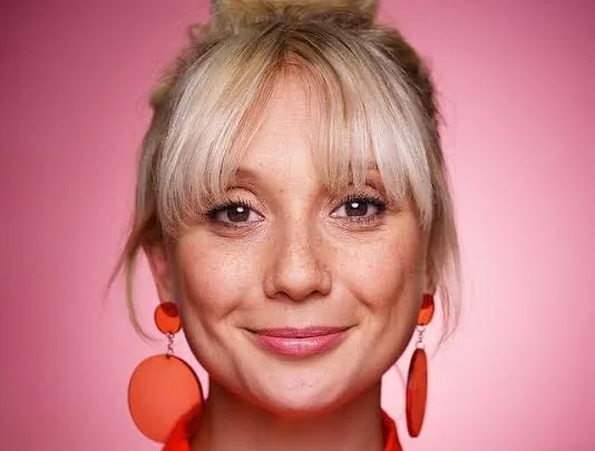 Jenny Bede Biography: Net Worth, Parents, Movies, Age, Height,  Fiancé, TV Shows, Songs, Instagram, YouTube