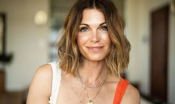 Kate French Biography: Husband, Awards, Height, Net Worth, Parents, Movies, TV Shows, Age, Kids, Instagram