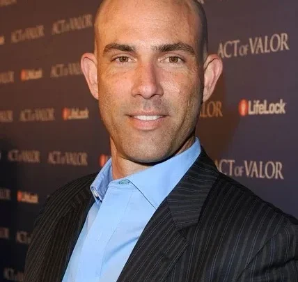 Gonzalo Menendez Biography: Age, Net Worth, Height, Movies & TV Shows, Career, Wife