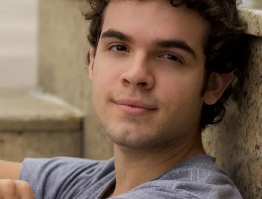 Ghilherme Lobo Biography: Wife, Age, Net Worth, Parents, Movies & TV Shows, Career, Siblings