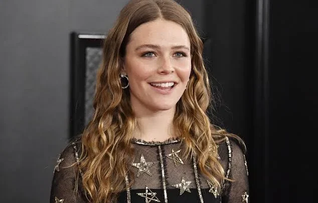 Maggie Rogers Biography: Boyfriend, Songs, Age, Height, Family, Net Worth, Religion, Ethnicity