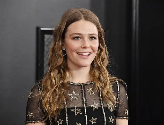 Maggie Rogers Biography: Boyfriend, Songs, Age, Height, Family, Net Worth, Religion, Ethnicity