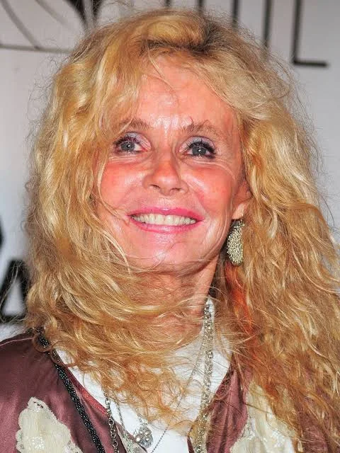 Kim Carnes - Biography