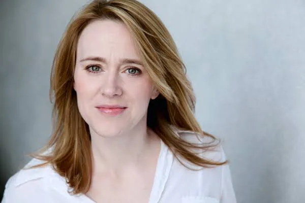 Rebecca Lowman Biography: Age, Movies, TV Shows, Partner, Career, Height, Net Worth, Parents, Books, Instagram