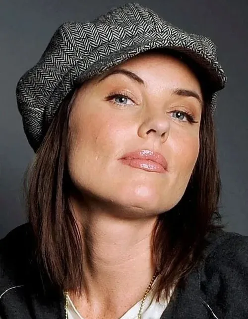 DonnaMarie Recco Biography: Songs, Net Worth, Husband, Age, Height, Parents, Movies & TV Shows, Facebook