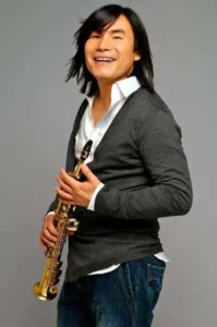 Batyrohan Shukenov - Biography