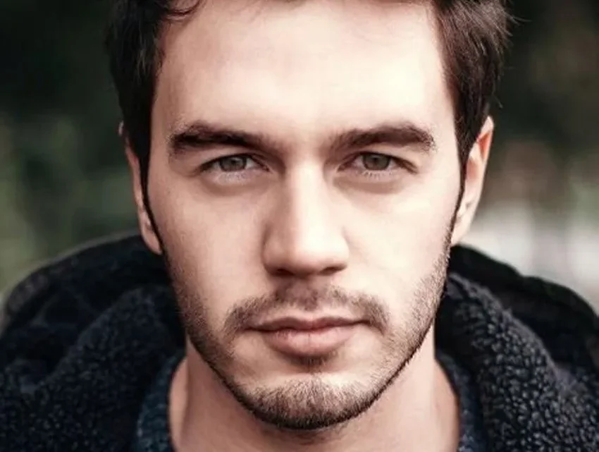 İsmail Ege Şaşmaz Biography: Siblings, Parents, Height, Age, Net Worth, TV Series, Girlfriend