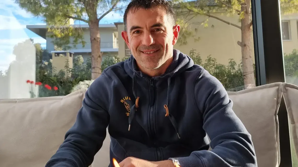 Giorgos Karagounis Biography: Football Team, Salary, Religion, Parents, Wife, Kids, Height, Age, Net Worth, Siblings