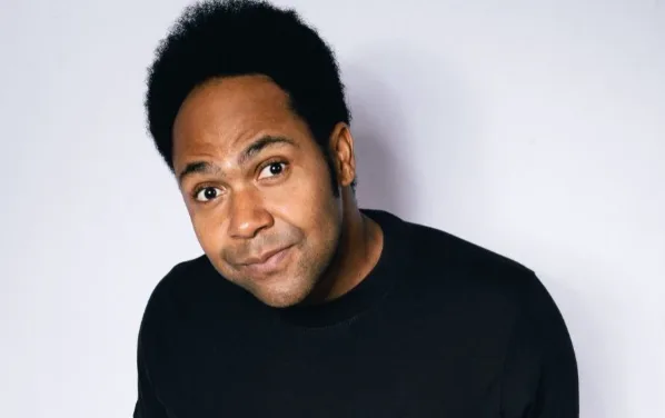 Thalles Roberto Biography: Height, Wife, Parents, Siblings, Songs, Age, Net Worth, Instagram