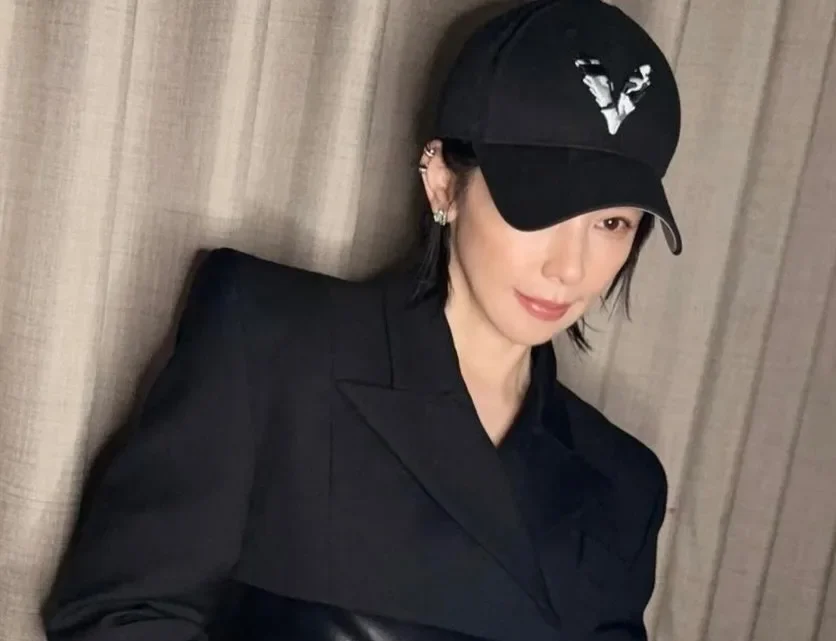 Vivian Hsu Biography: Baby-Daddy, Son, Songs, Movies, Parents, Height, Age, Net Worth, Siblings