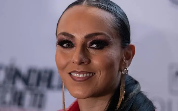 Ivonne Montero Biography: Husband, Daughter, Pictures, Siblings, Parents, Height, Age, Net Worth, Movies, Songs  