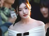 Athena Biography: Net Worth, Age, Songs, Albums, Parents, Boyfriend, Instagram, Height, Real Name, Nationality