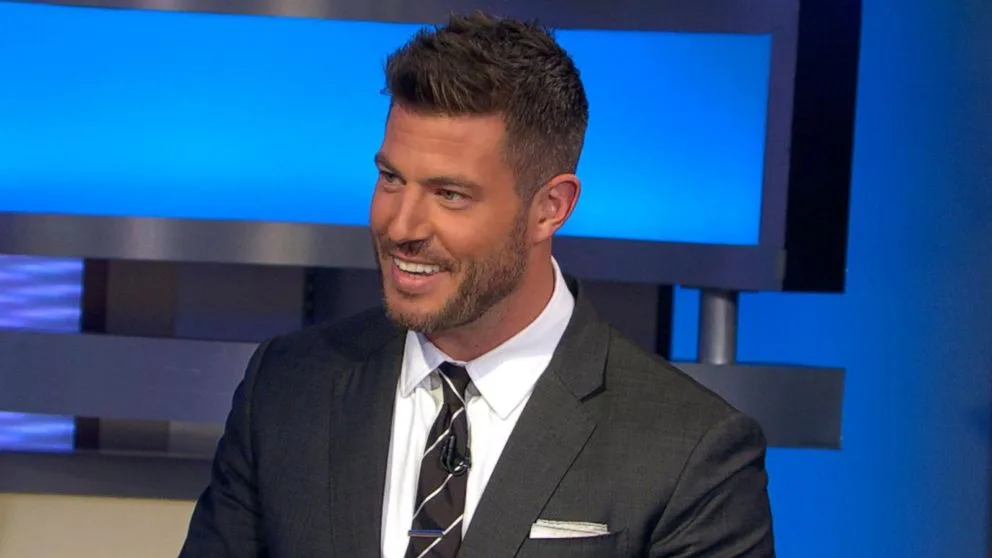 Jesse Palmer Biography: Net Worth, Spouse, Age, Children, Instagram, TV Shows, Parents, Siblings