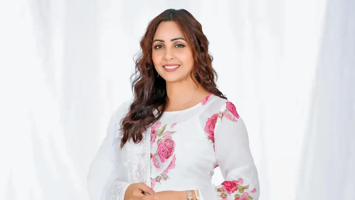 Khushboo Kamal Biography: Spouse, Net Worth, Age, Parents, Instagram, Height, Movies, Siblings