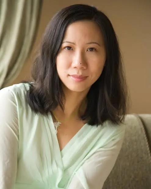 Sherry Thomas Biography: Awards, Ethnicity, Net Worth, Books, Age, Religion, Ethnicity, Husband