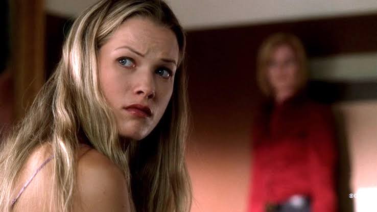 Nicole DeHuff Biography: Age, Height, Net Worth, Husband, Ethnicity, Movies, Awards