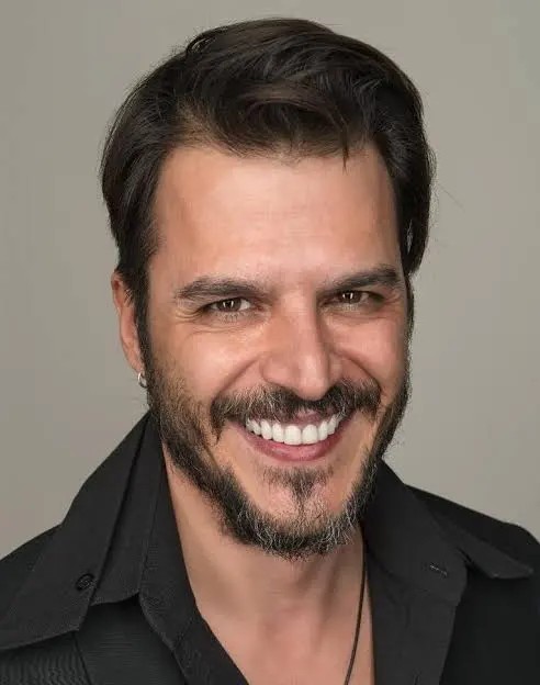 Mehmet Günsür Biography: Net Worth, Ethnicity, Height, Age, Wife, Children, Religion, Movies