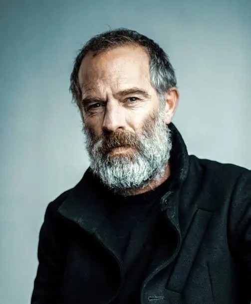 Neil Sandilands Biography: Ethnicity, Net Worth, Age, Height, Parents, Awards, Songs, Wife
