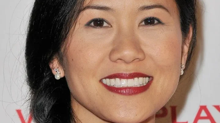 Deedee Magno Hall Biography: Husband, Ethnicity, Movies, Net Worth, Awards, Height, Age, Songs