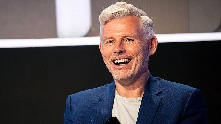 Des Bishop Biography:  Ethnicity, Wife, Awards, Movies, Height, Net Worth, Age, Parents