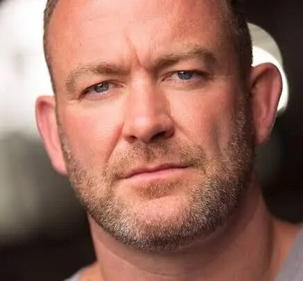 Lee Charles Biography: Age, Net Worth, Height, Ethnicity, Awards, Movies, Parents, Wife
