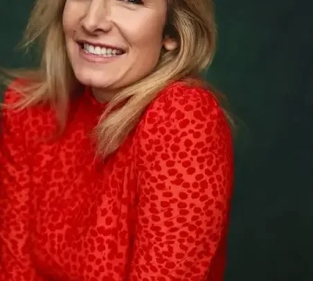 Lucy Montgomery Biography: Height, Ethnicity, Awards, Husband, Net Worth, Age, Movies