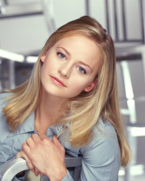 Daniella Deutscher - Biography
